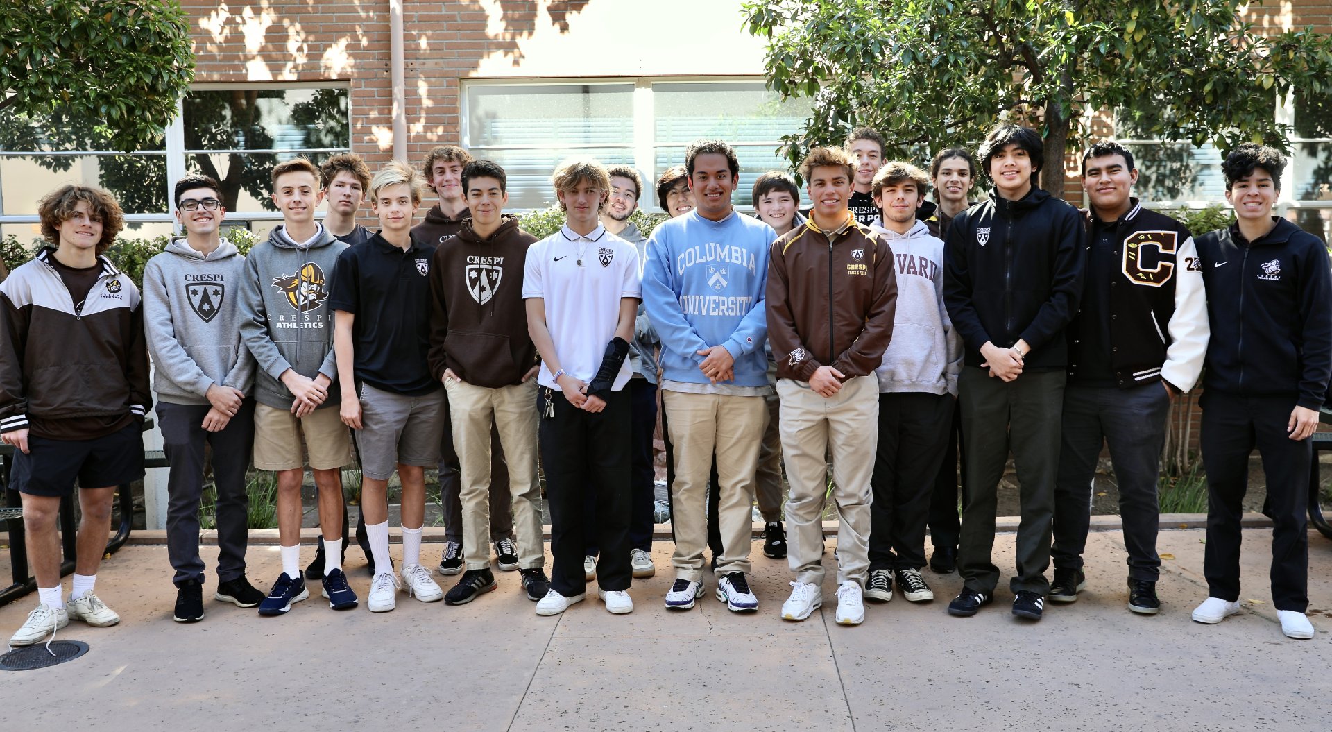 Crespi Key Club participants